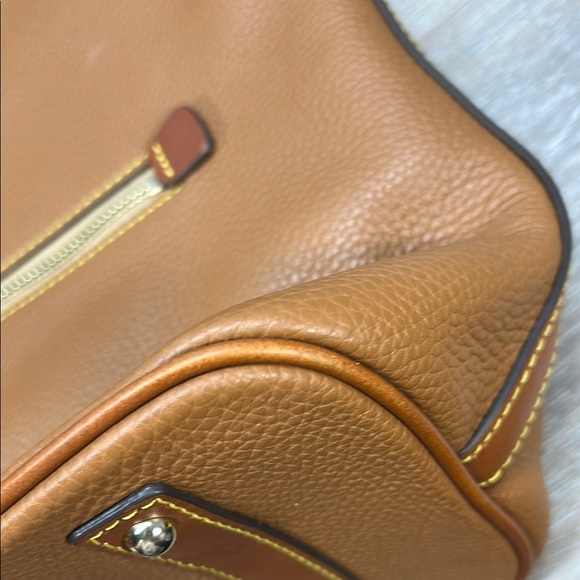 Dooney & Bourke Tan Shoulder Bag - Picture 14 of 15